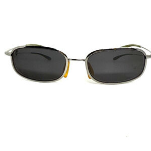 NIKE REVEAL 035 Sunglasses frames Silver Lens need replaced 54-18-145 H19185